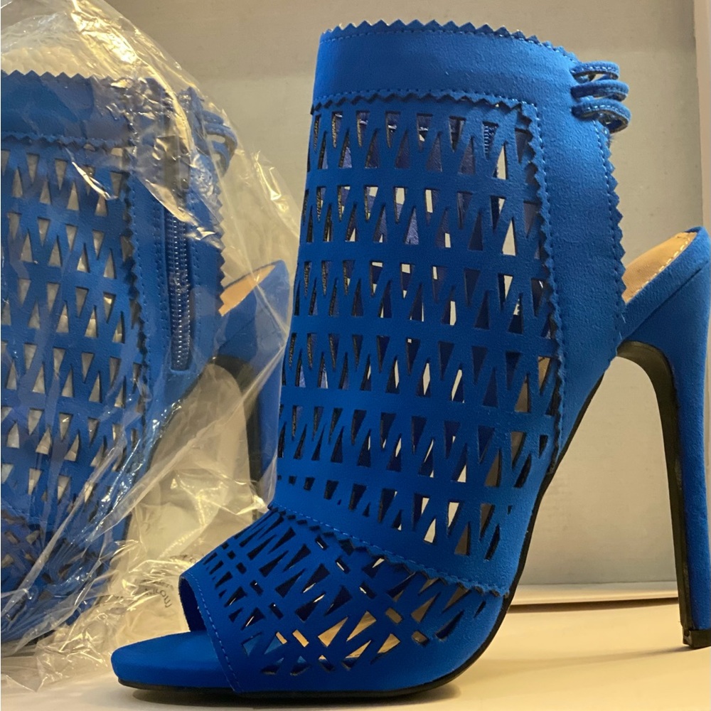 Women heels